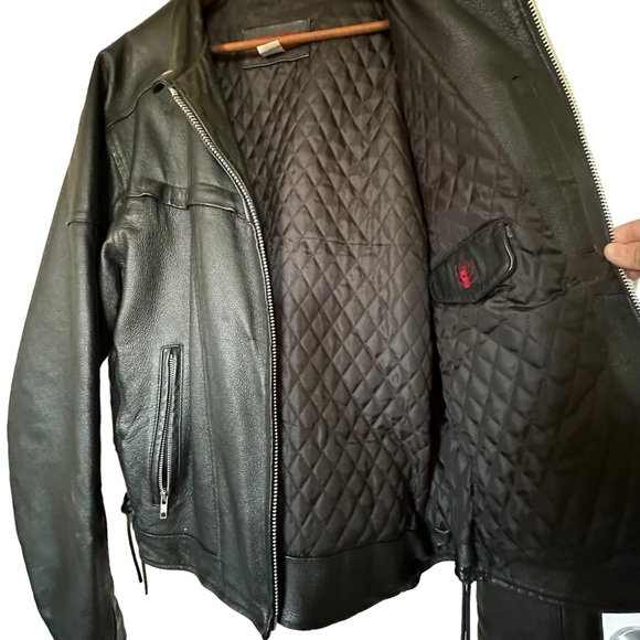 Vintage Oversized Black Leather Bomber Motorcycle Jacket - Picture 7 of 11